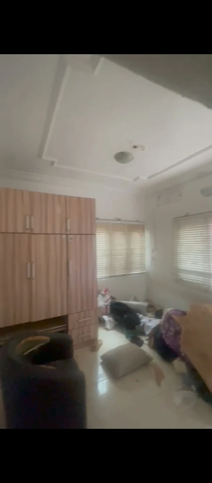 3 Bedroom Flat for Rent in Isihor, Edo - Image 2