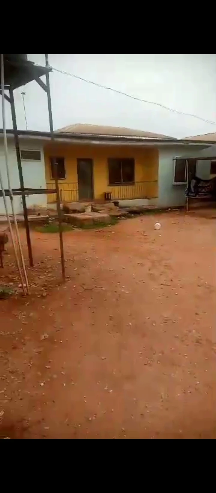 Bungalow for Sale in Erediauwa Ekehuaw road, Edo - Image 4