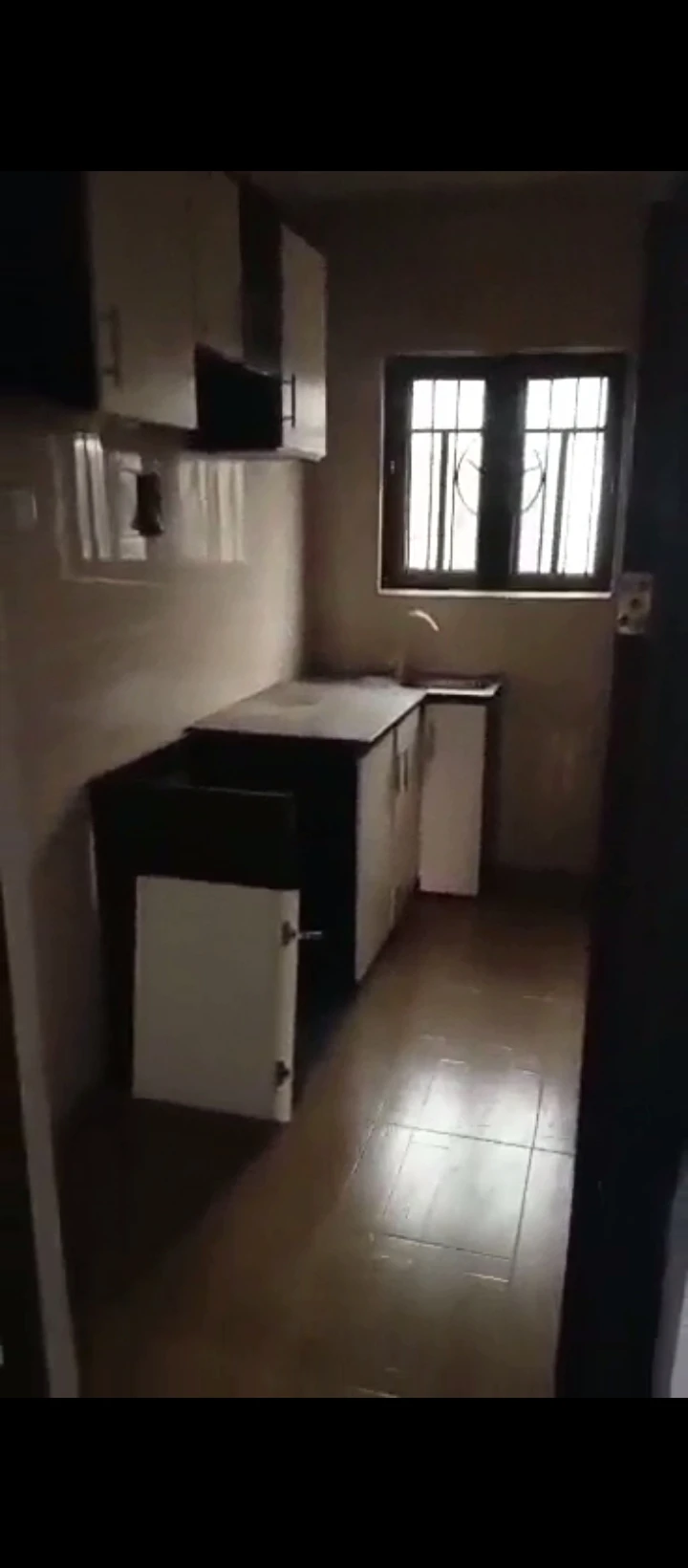1 Bedroom Flat for Rent in Ewabogwu, Edo - Image 1