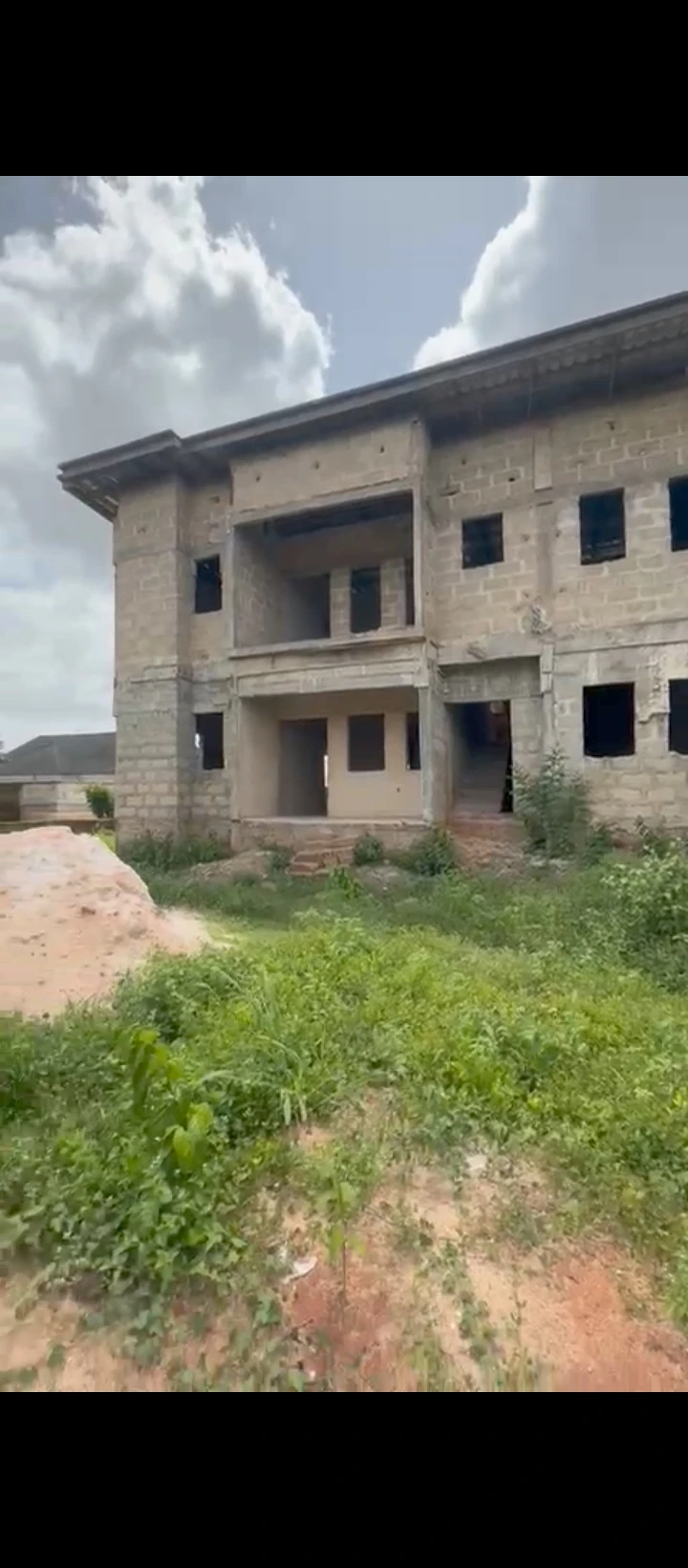 Duplex for Sale in Peanut, Edo - Image 2