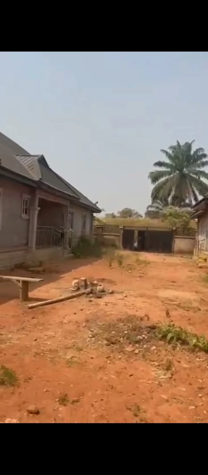 2 Bedroom Flat for Sale in Oluku Benin Akure road, Edo - Image 1