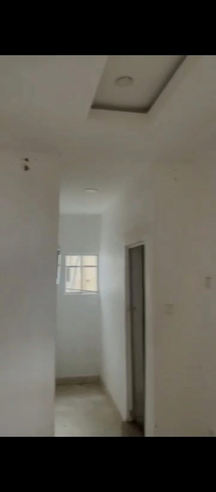 2 Bedroom Flat for Rent in Okhouromi, Edo - Image 2