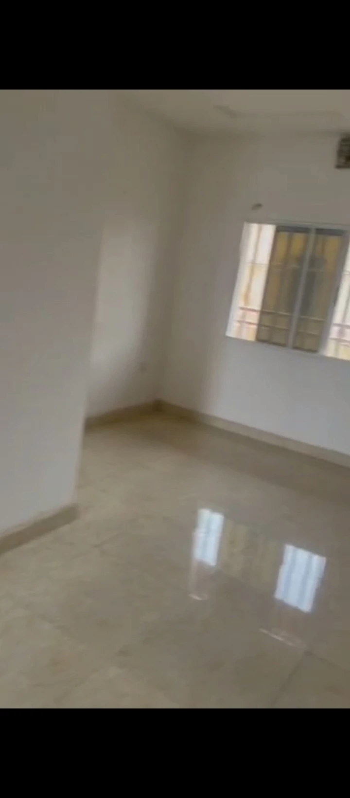 2 Bedroom Flat for Rent in Okhouromi, Edo - Image 1