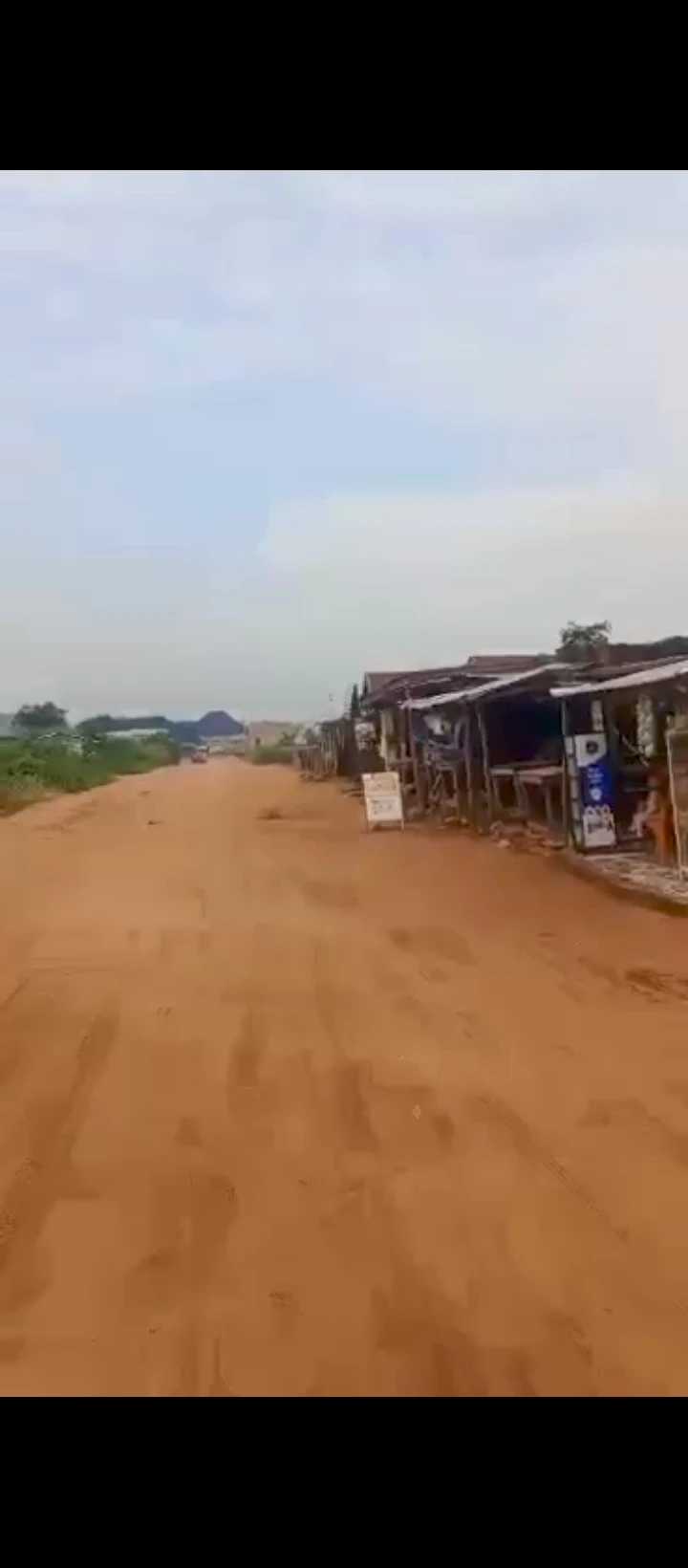 3 Bedroom Flat for Sale in Obenewebo, Edo - Image 3