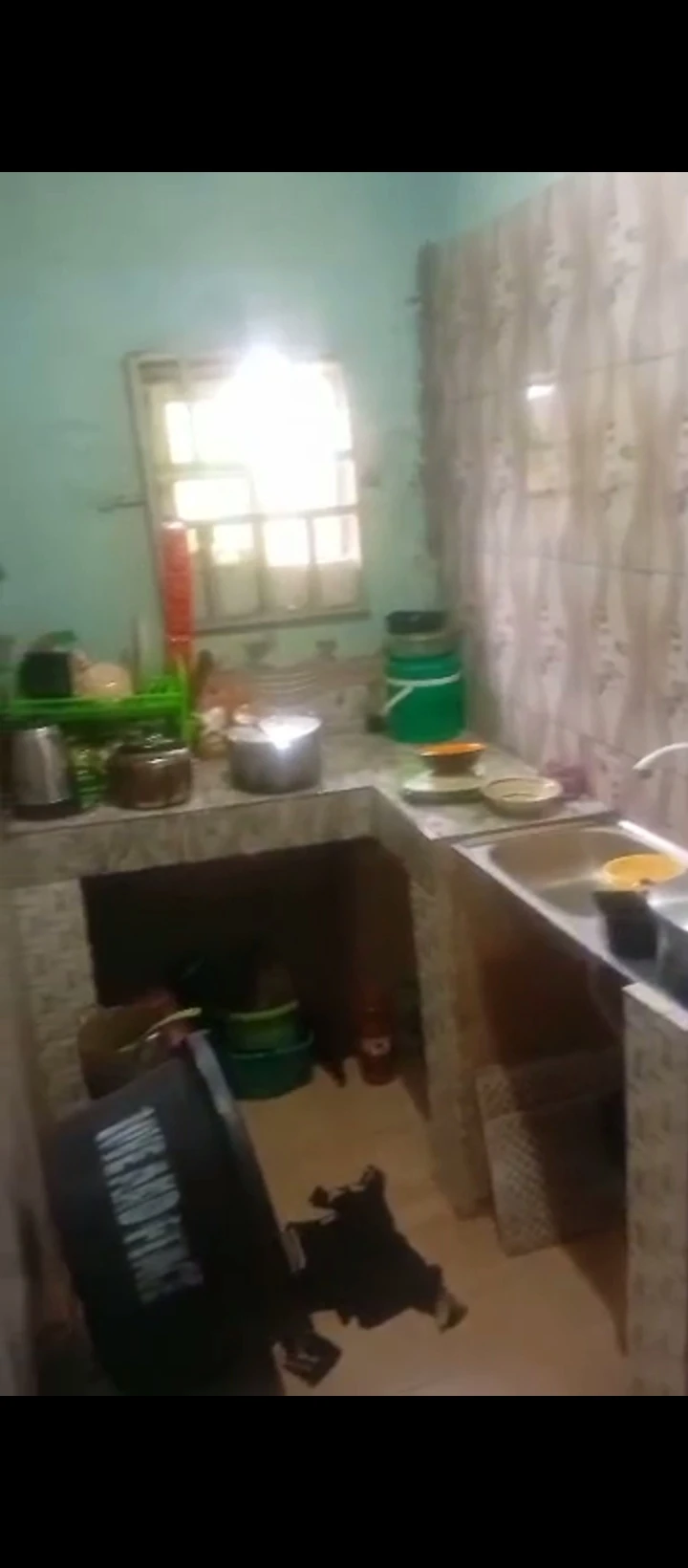 1 Bedroom Flat for Rent in Ogunwenyin, Edo - Image 1