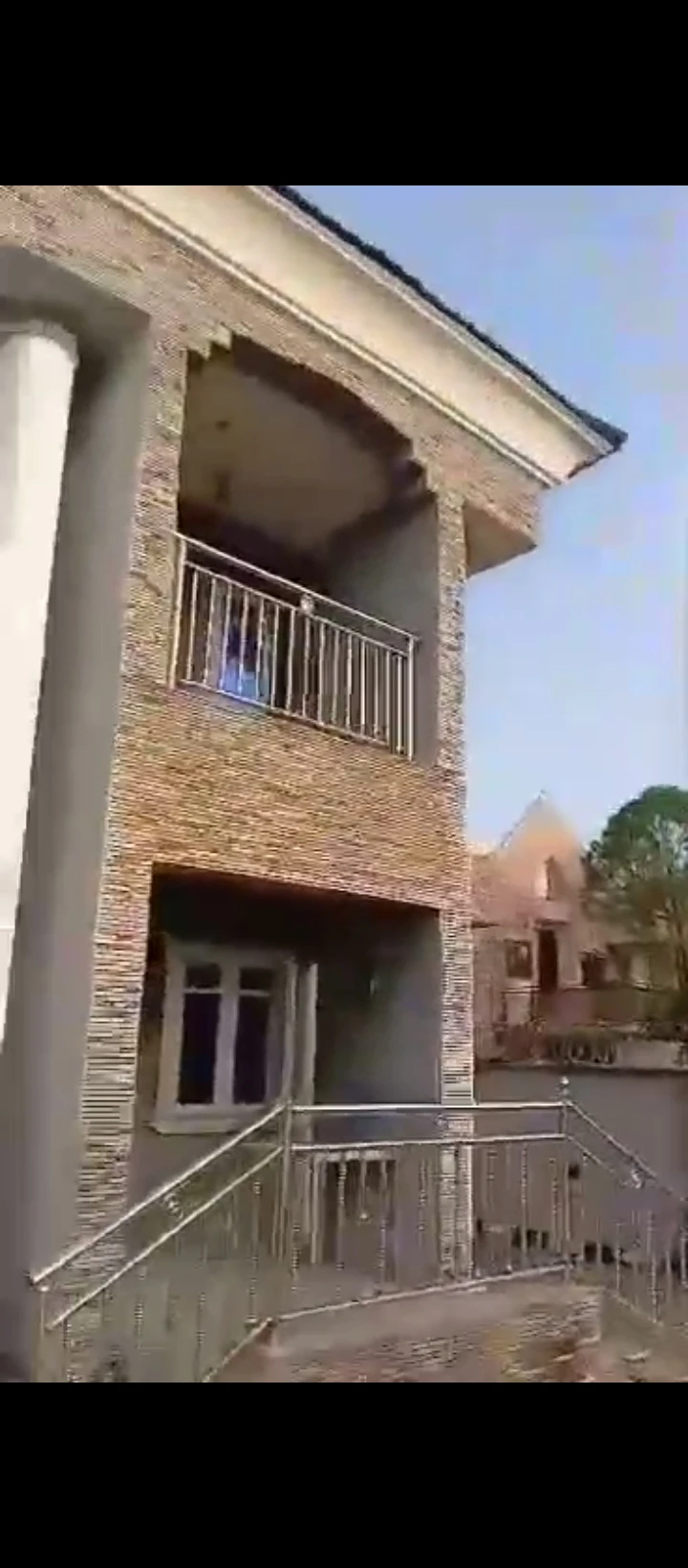 Duplex for Sale in 2nd ugbor, Edo - Image 1