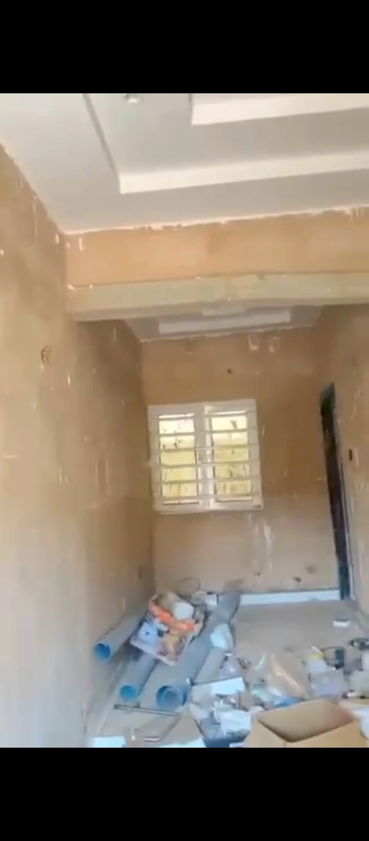 3 Bedroom Flat for Rent in Isihor, Edo - Image 2