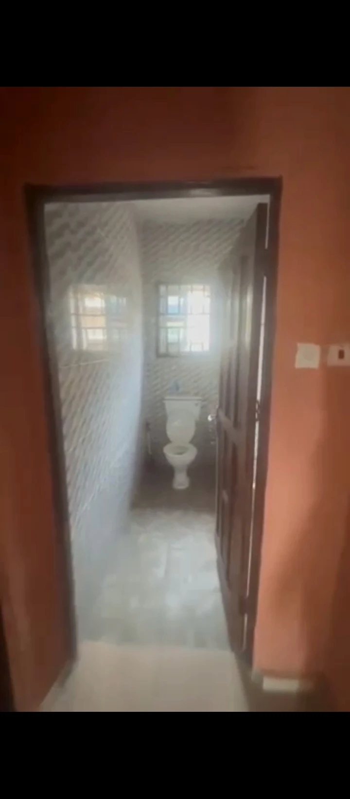 1 Bedroom Flat for Rent in Peanut, Edo - Image 1