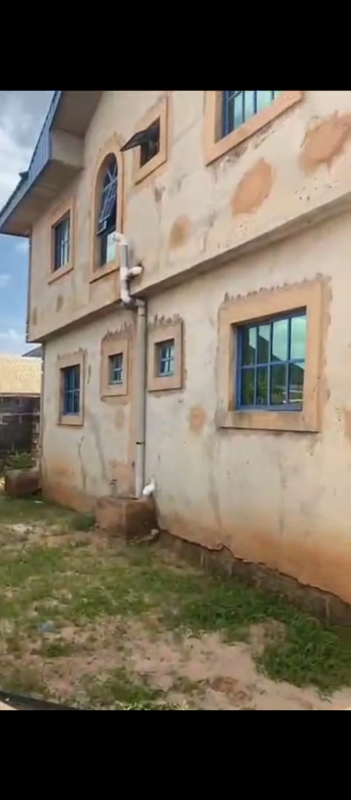 Duplex for Sale in Ugbor, Edo - Image 1