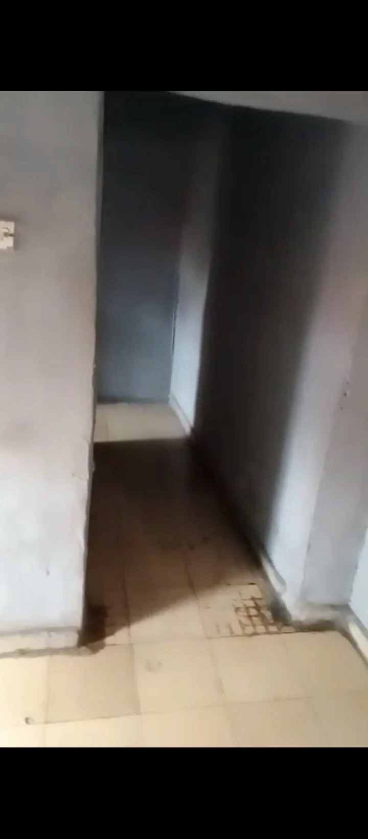 SelfContain for Rent in Back of winners sapele road, Edo - Image 1