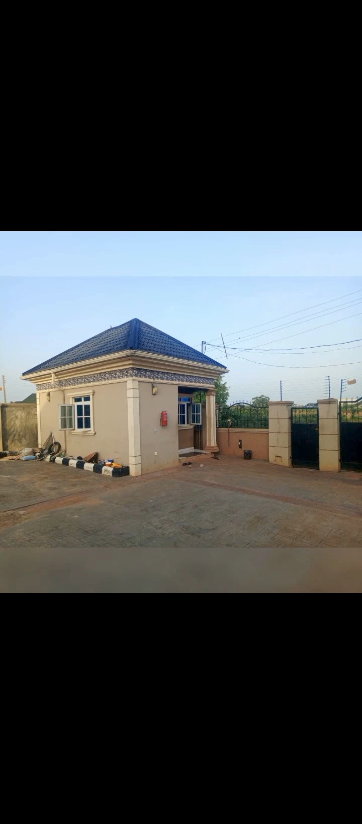 Duplex for Sale in Evaboubogun, Edo - Image 4