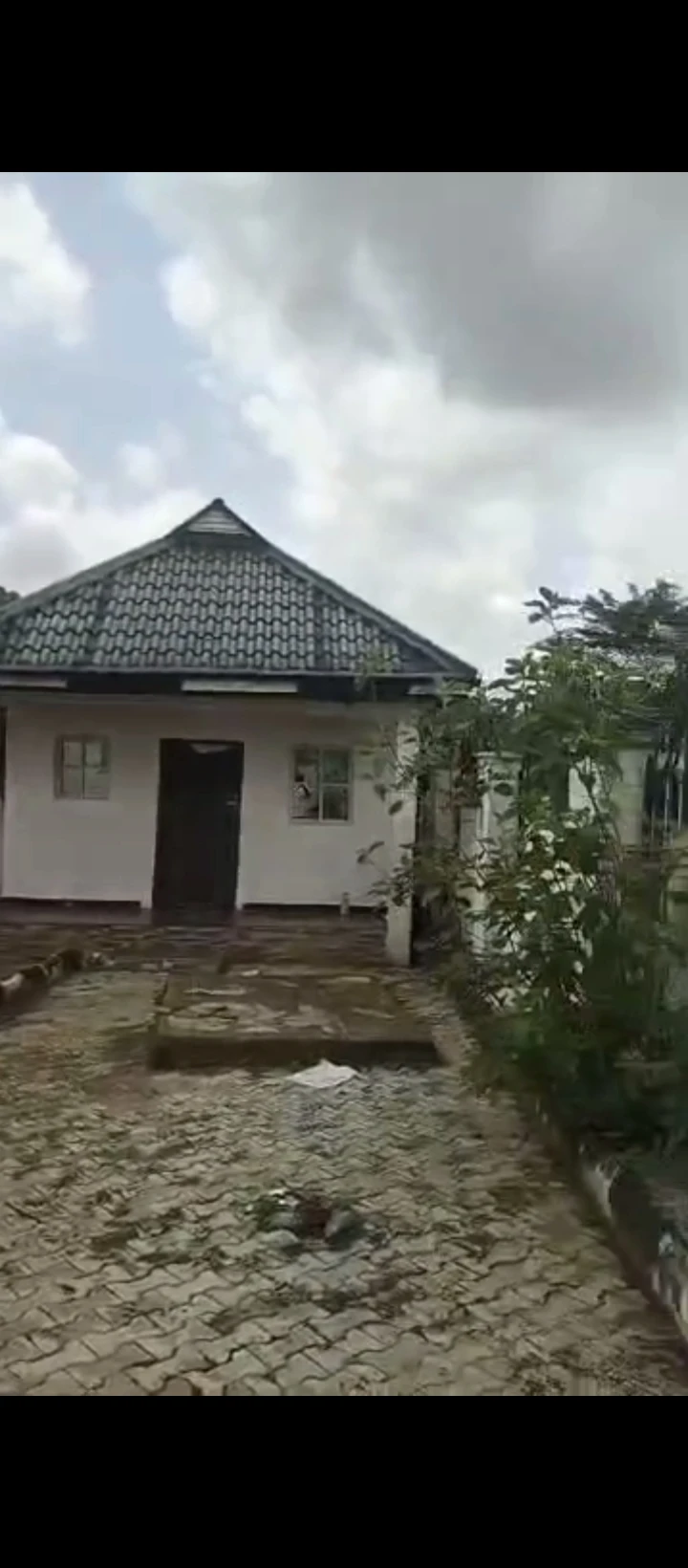 3 Bedroom Flat for Sale in AMAGBA, Edo - Image 3