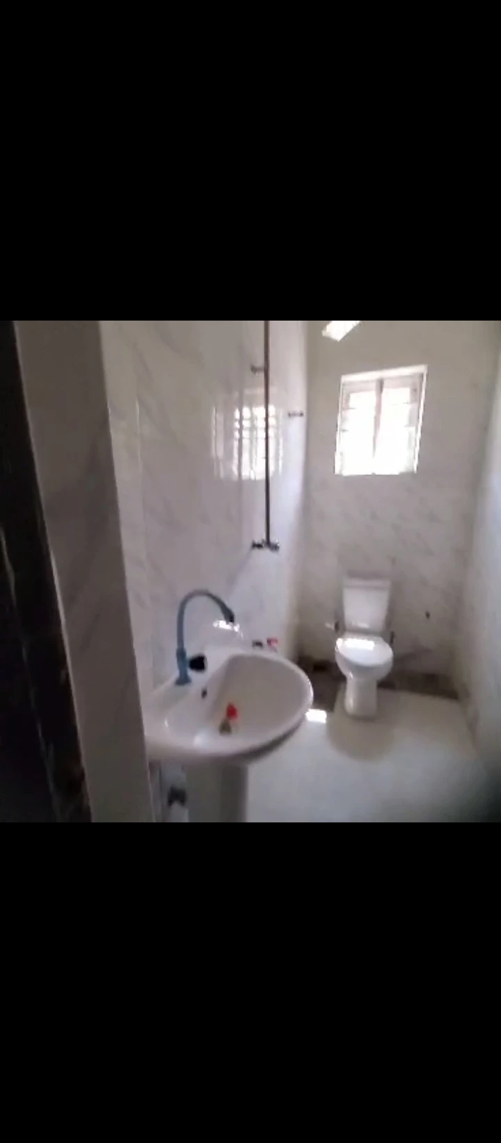 2 Bedroom Flat for Rent in Evaboubogun, Edo - Image 2