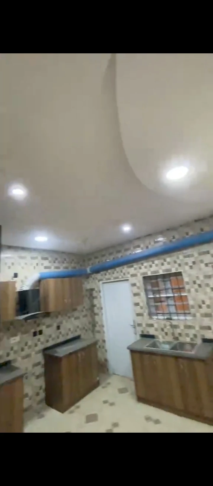 Duplex for Rent in Ogheghe, Edo - Image 3