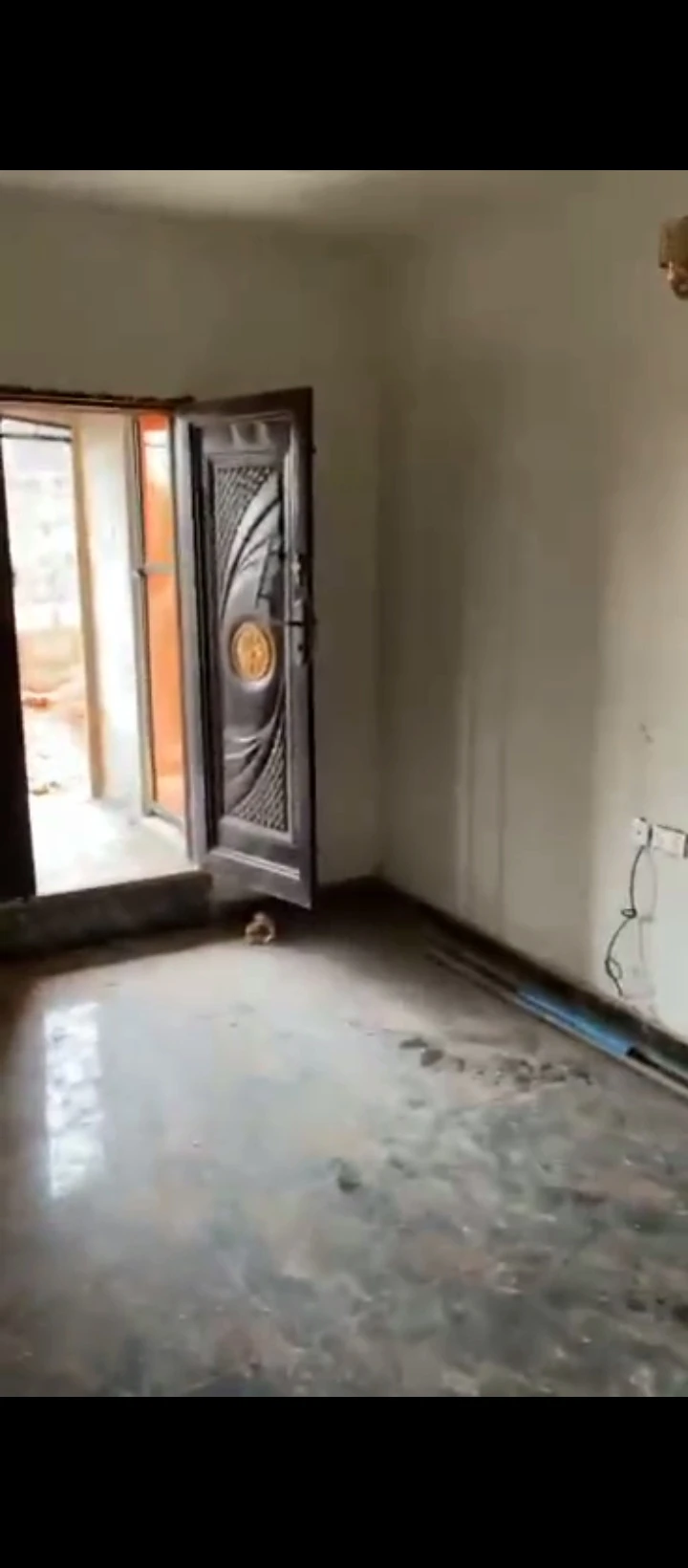 2 Bedroom Flat for Rent in Peanut, Edo - Image 1