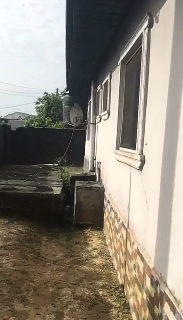 Bungalow for Sale in New opke road jeddo, Delta - Image 2