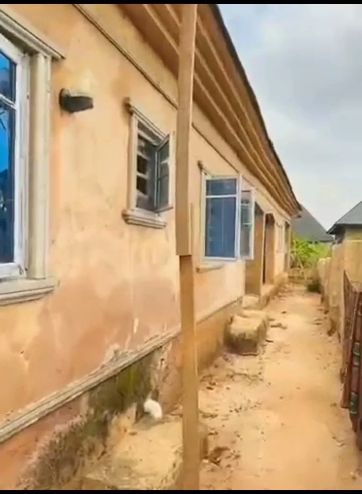 Bungalow for Sale in Iyanomo community, Edo - Image 1