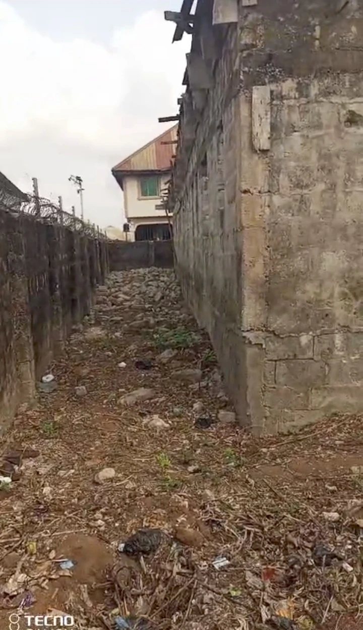 Uncompleted Building for Sale in Ohghobi community sapele road, Edo - Image 2