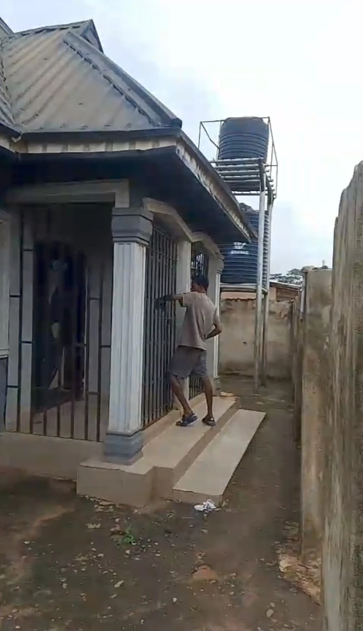 Bungalow for Sale in Idokpa, Edo - Image 2