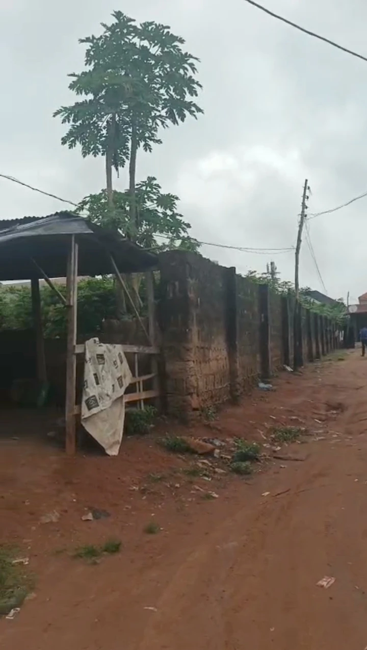 Land for Sale in 1st ugbor, Edo - Image 1