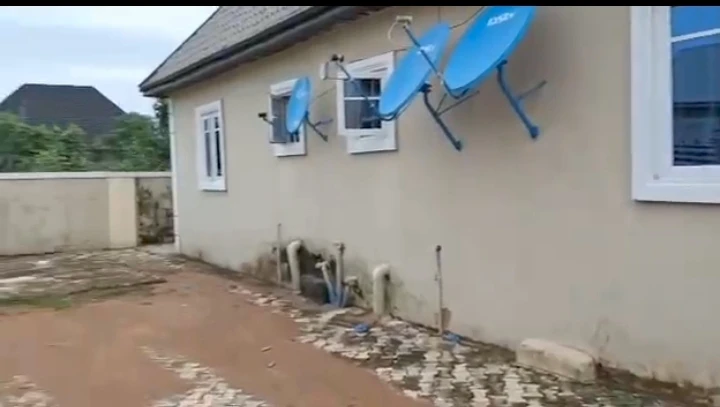 Duplex for Sale in Ugbor, Edo - Image 3