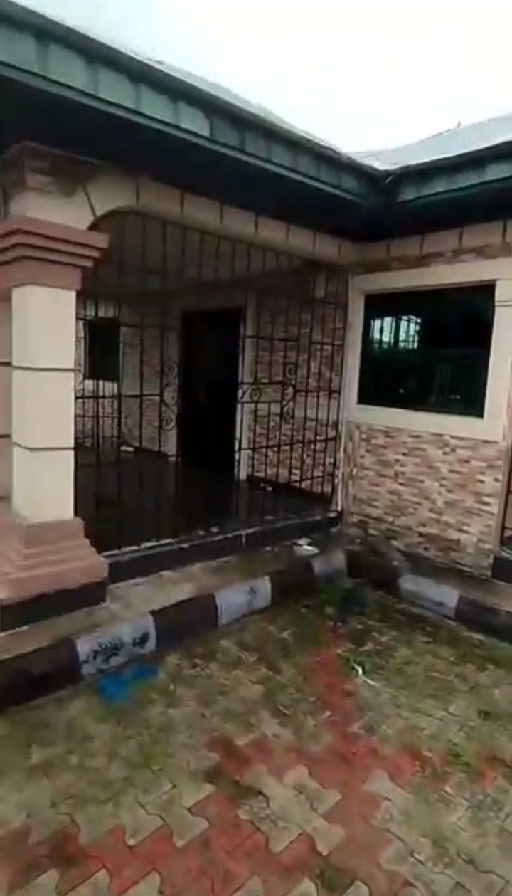 Bungalow for Sale in Ekae-Guobadia, Edo - Image 2
