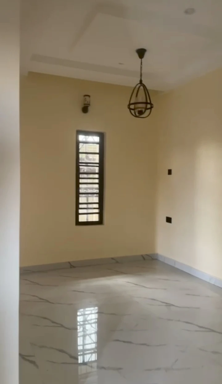 Duplex for Rent in Ogunwenyin, Edo - Image 3