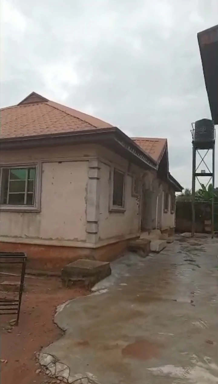 Duplex for Lease in AMAGBA, Edo - Image 2