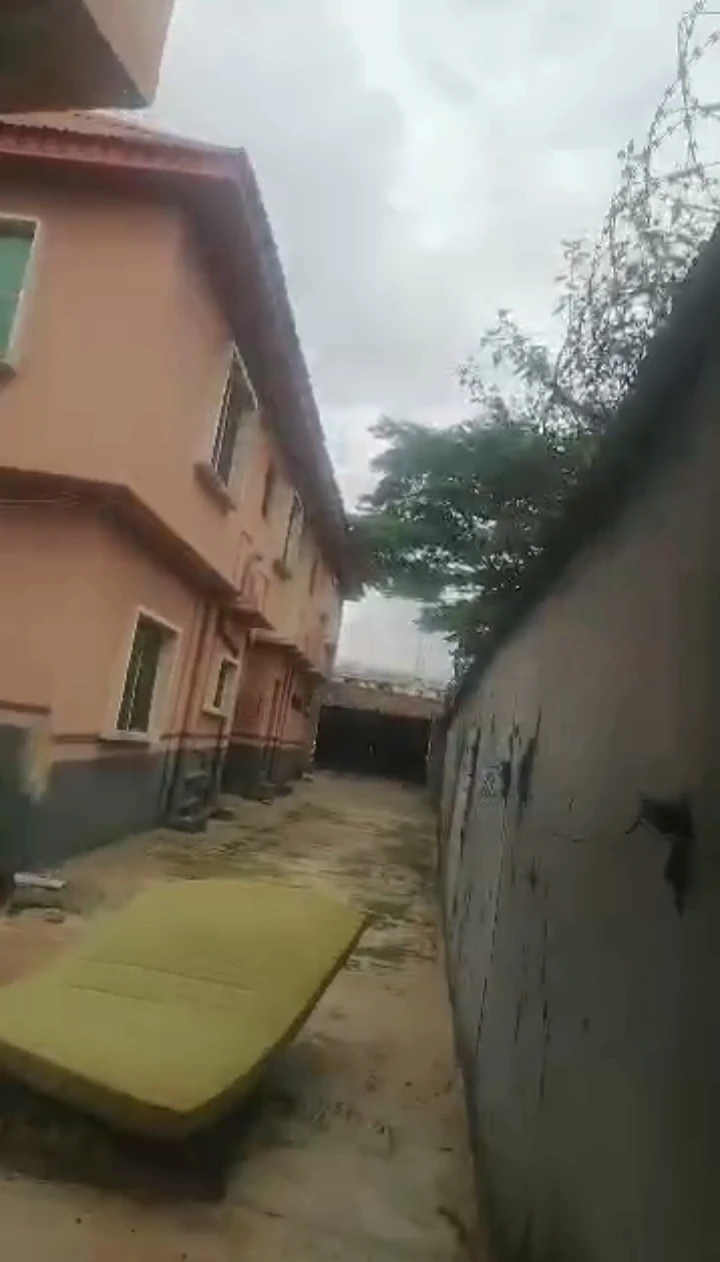 Hotel for Sale in Mm way third East circular road Benin, Edo - Image 2