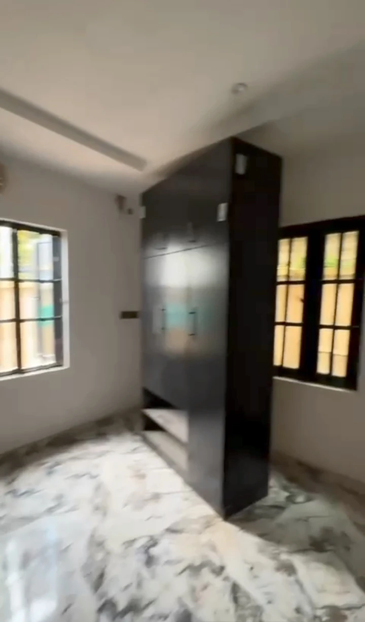 2 Bedroom Flat for Rent in IRHIRHI, Edo - Image 3