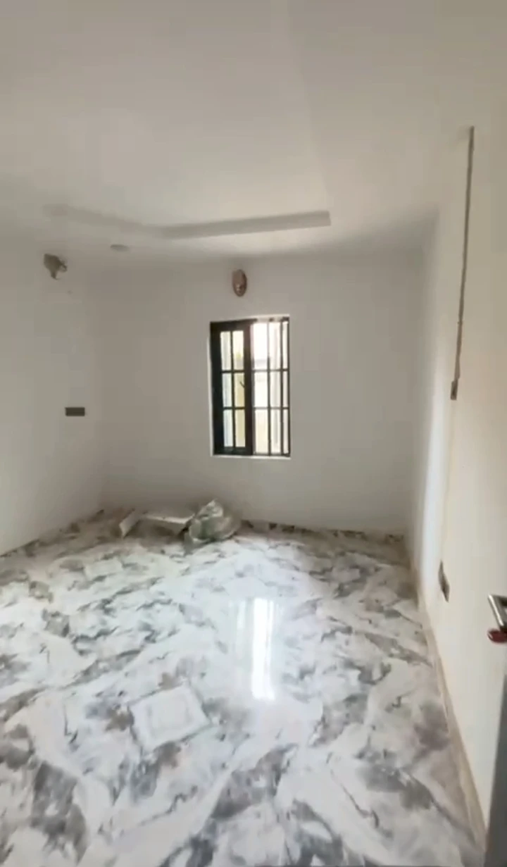2 Bedroom Flat for Rent in IRHIRHI, Edo - Image 2