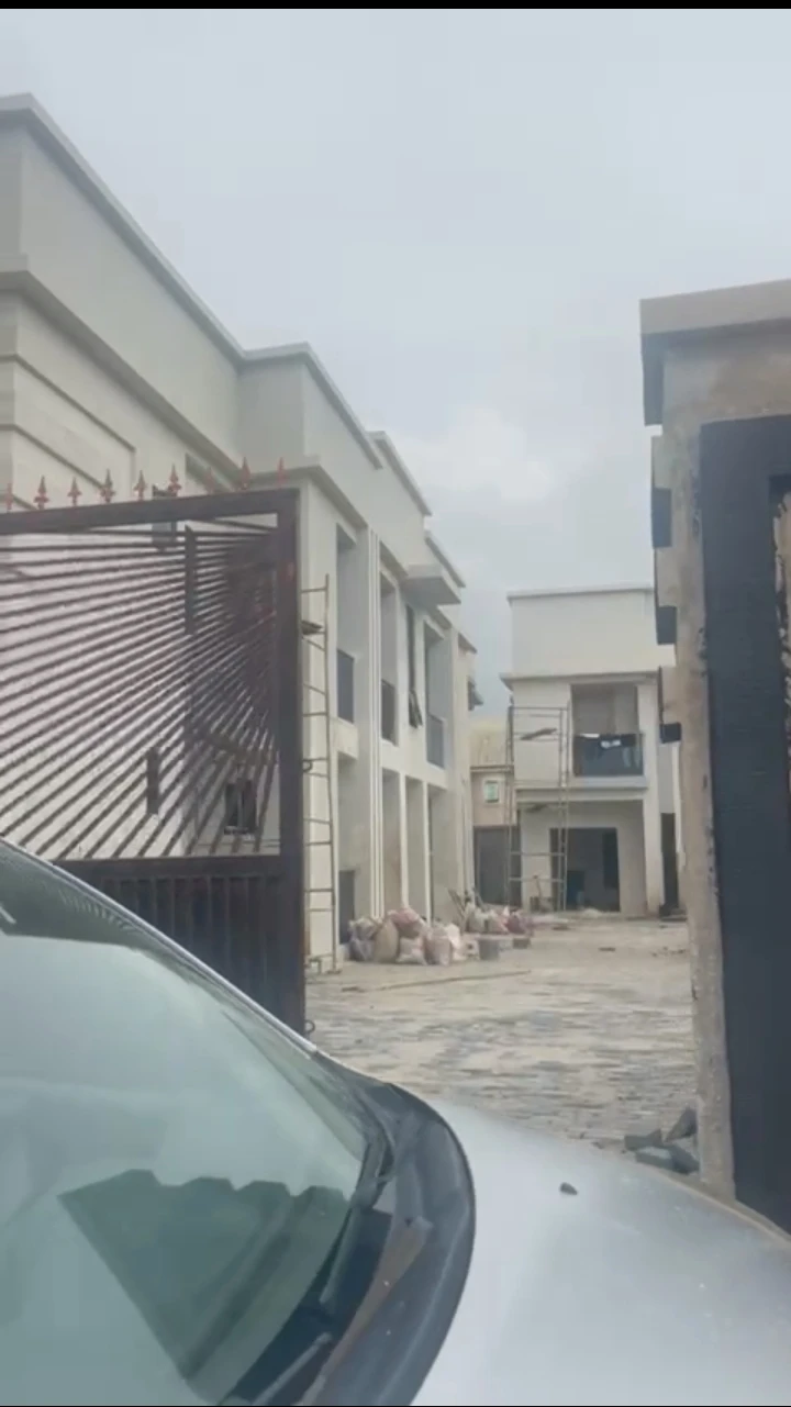 3 Bedroom Flat for Sale in First ugbor GRA, Edo - Image 3