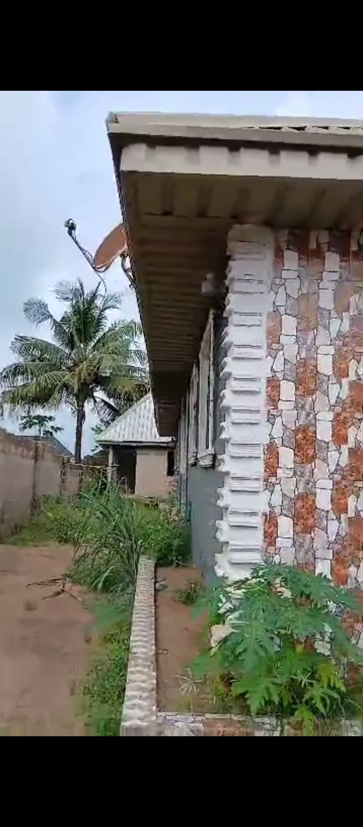 Bungalow for Sale in Obagie road, Edo - Image 1