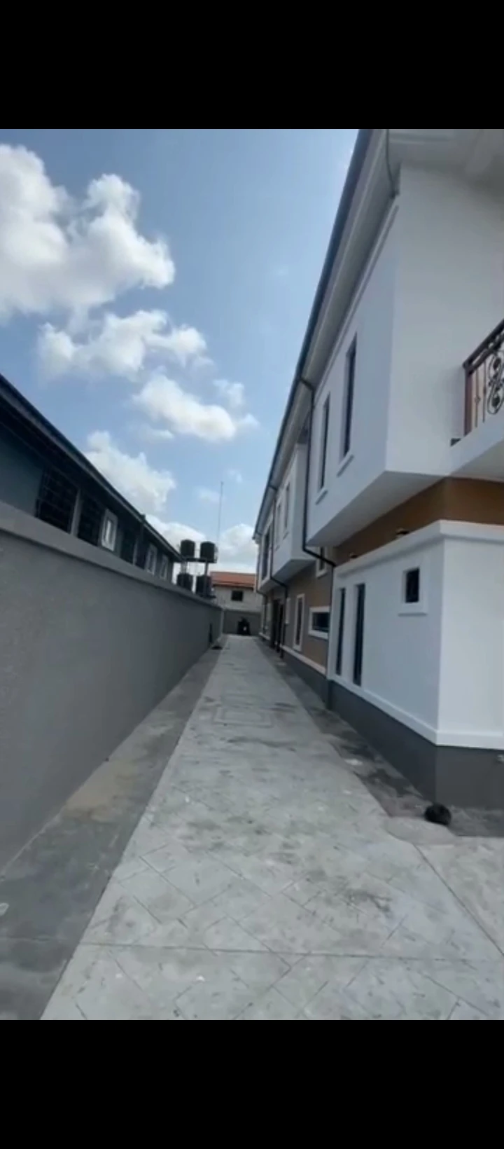 Duplex for Sale in IRHIRHI Igbinosa., Edo - Image 4