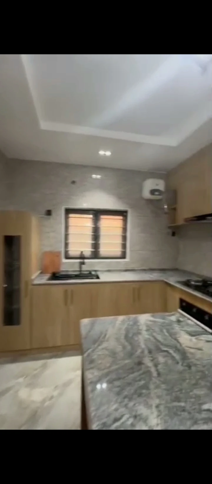 Duplex for Sale in IRHIRHI Igbinosa., Edo - Image 1