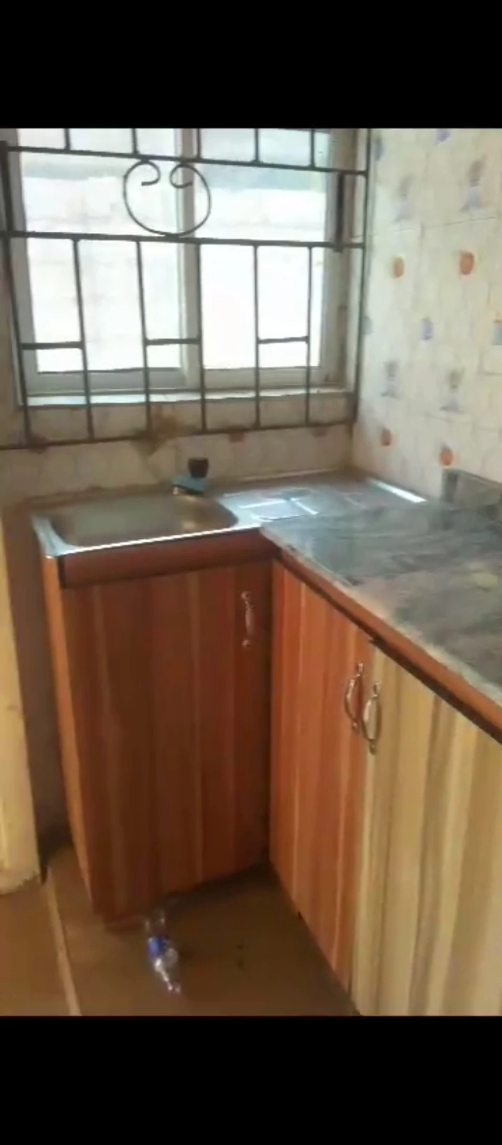 Bungalow for Rent in Peanut sapele road, Edo - Image 1