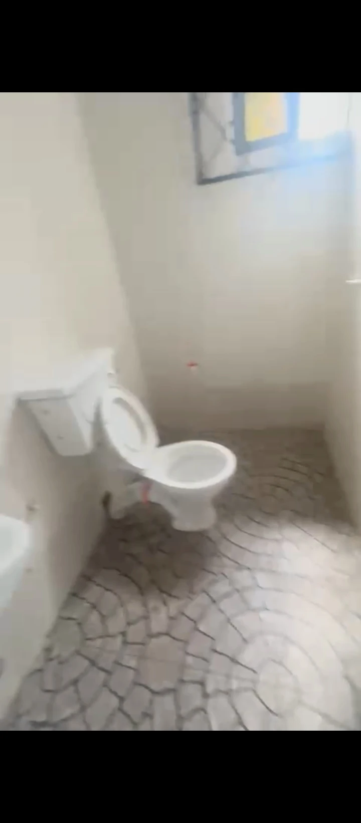 2 Bedroom Flat for Rent in BIU Road, Edo - Image 1
