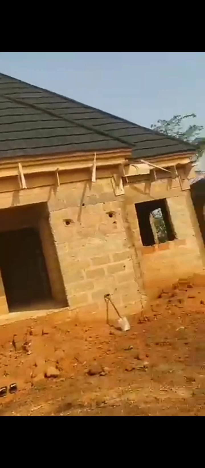Uncompleted Building for Sale in Ugboyokho Ekehuaw road, Edo - Image 1