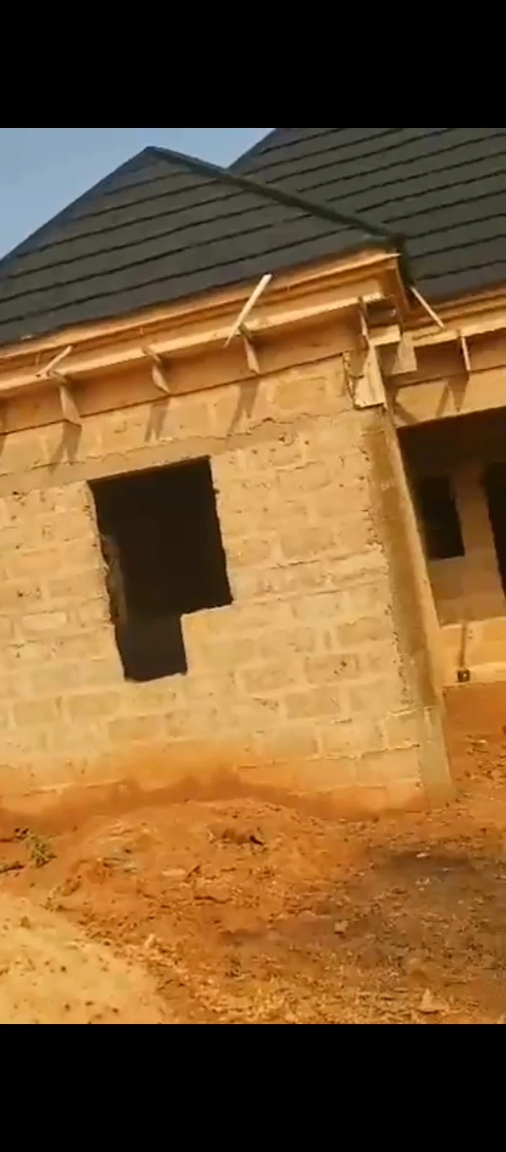Uncompleted Building for Sale in Ugboyokho Ekehuaw road, Edo - Image 2
