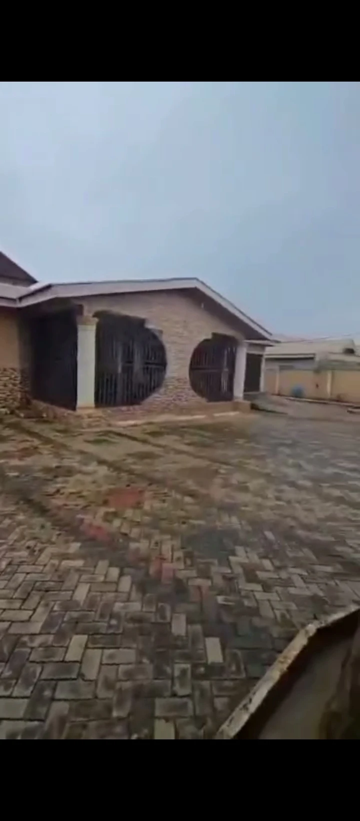 Bungalow for Sale in Along Igbinosa off  2nd ugbor, Edo - Image 2