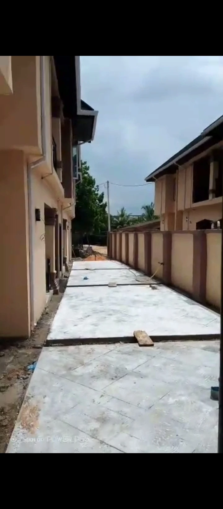 3 Bedroom Flat for Sale in Off Limit road, Edo - Image 2