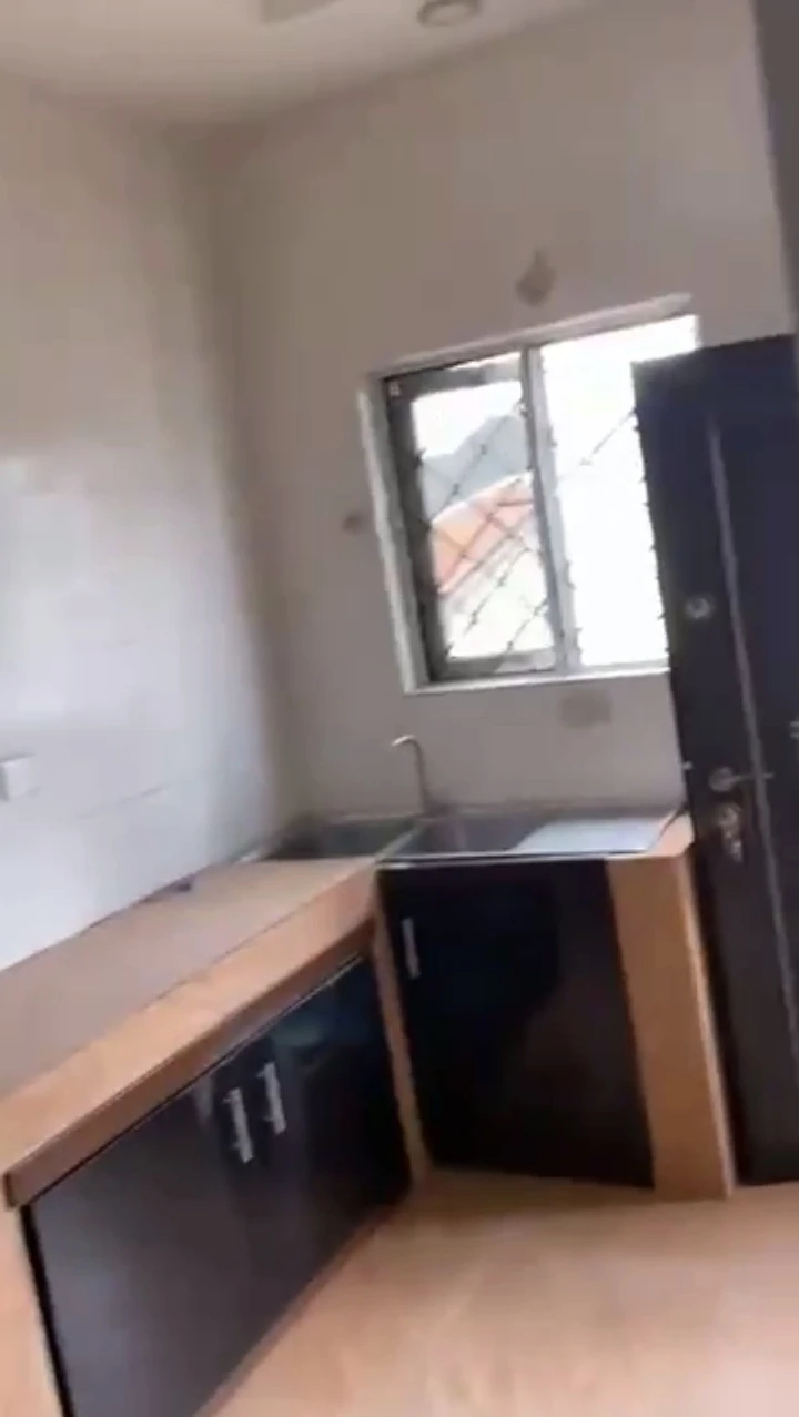 3 Bedroom Flat for Rent in AMAGBA, Edo - Image 1