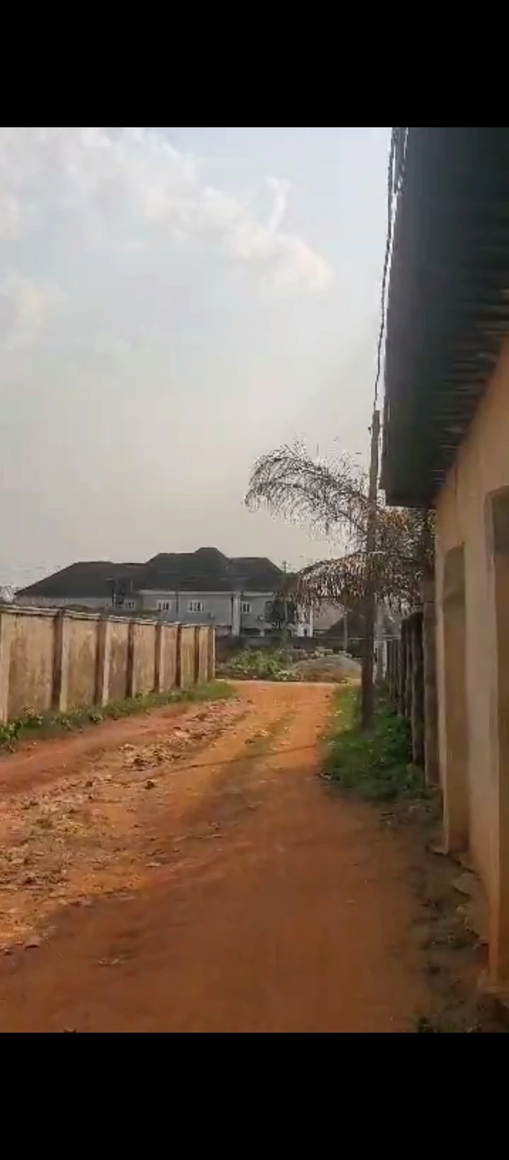 Bungalow for Sale in Ewodia community airport road, Edo - Image 2