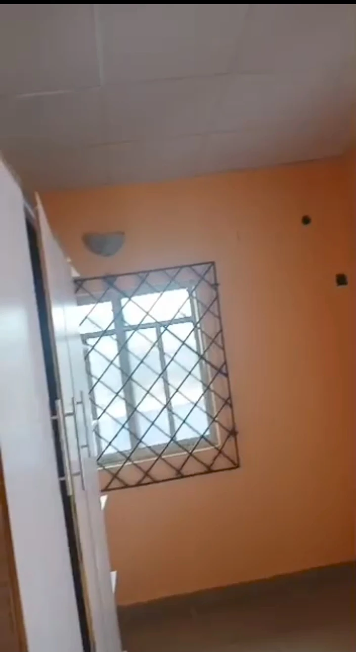 3 Bedroom Flat for Rent in Ebo uselu, Edo - Image 1