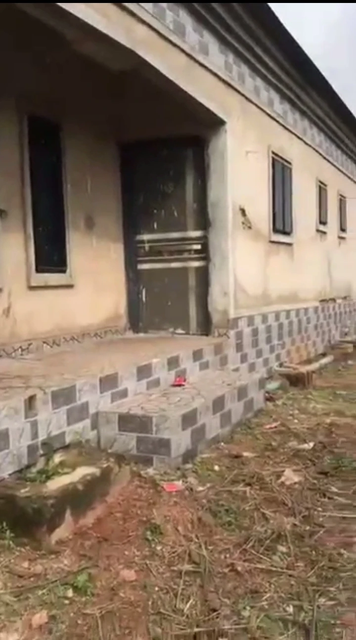 Bungalow for Sale in Ulegun community, Edo - Image 2