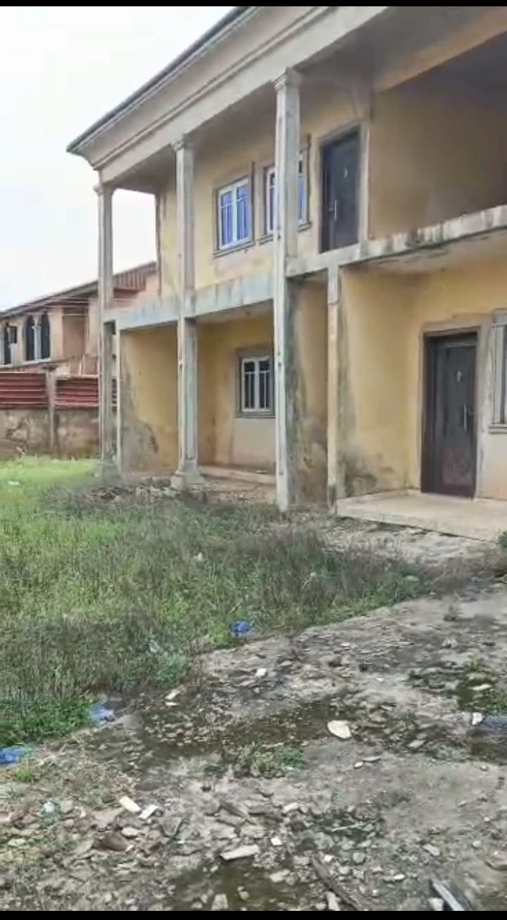 Duplex for Sale in Dumez off sapele road Benin city, Edo - Image 1