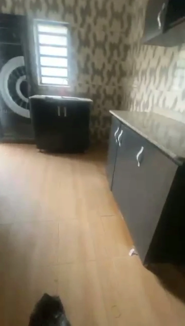 2 Bedroom Flat for Rent in Sapele road Benin city, Edo - Image 2