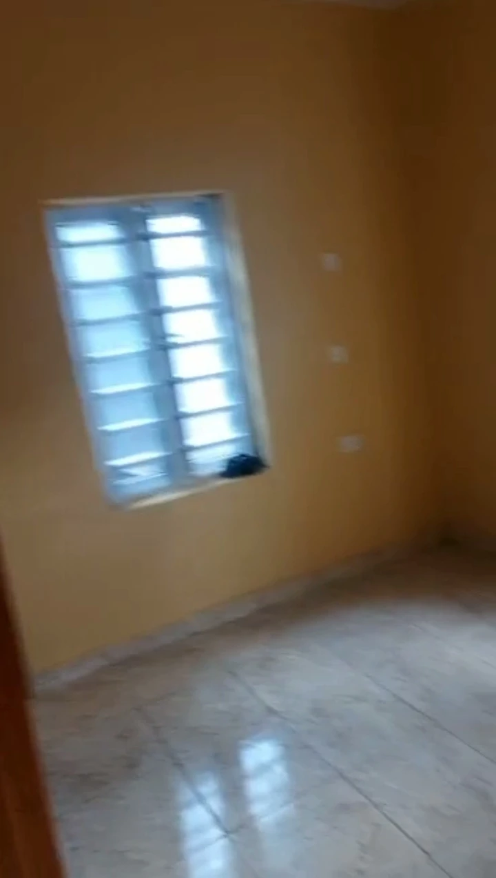 2 Bedroom Flat for Rent in Fordmart super market Street, Edo - Image 1