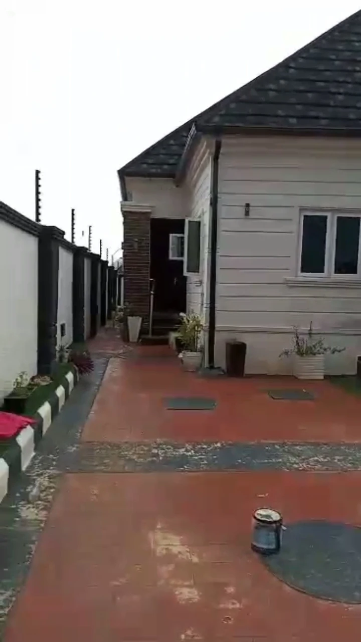 Bungalow for Sale in Okhabere, Edo - Image 1
