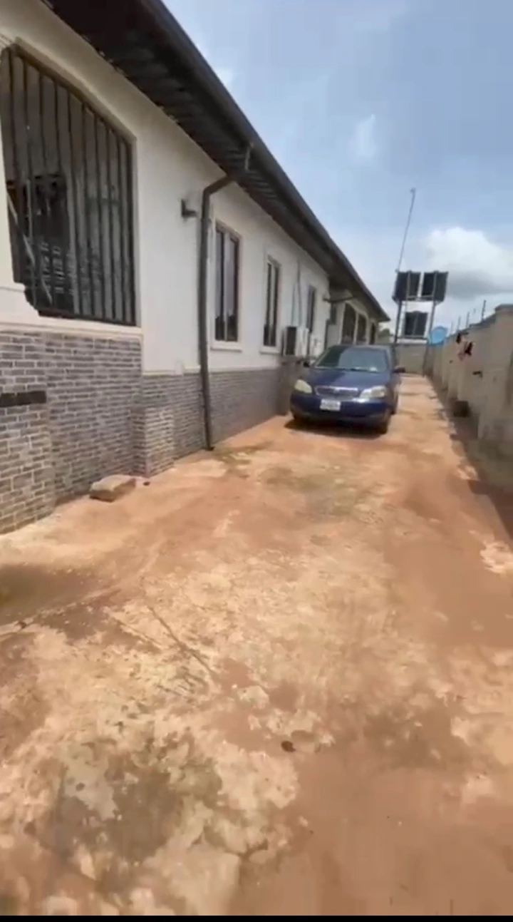 Bungalow for Sale in Egbean Auchi road Benin city, Edo - Image 1